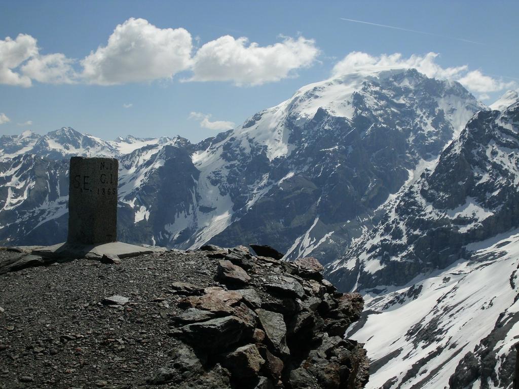 Rifugio Garibaldi Hotel Passo Stelvio Bagian luar foto