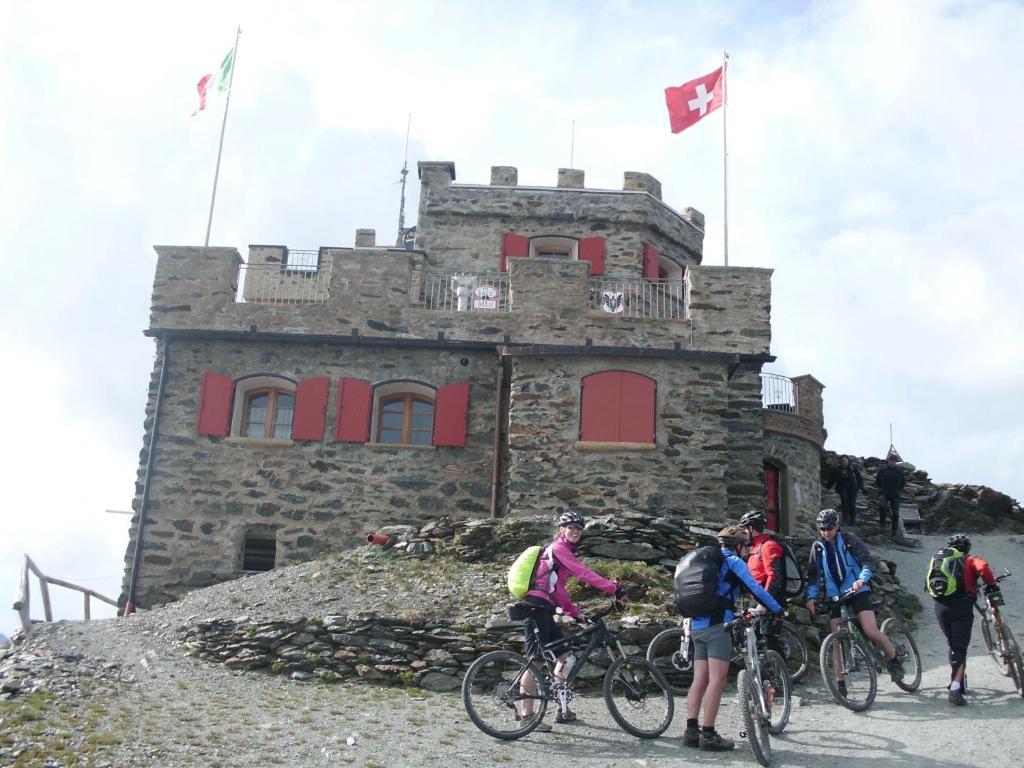 Rifugio Garibaldi Hotel Passo Stelvio Bagian luar foto
